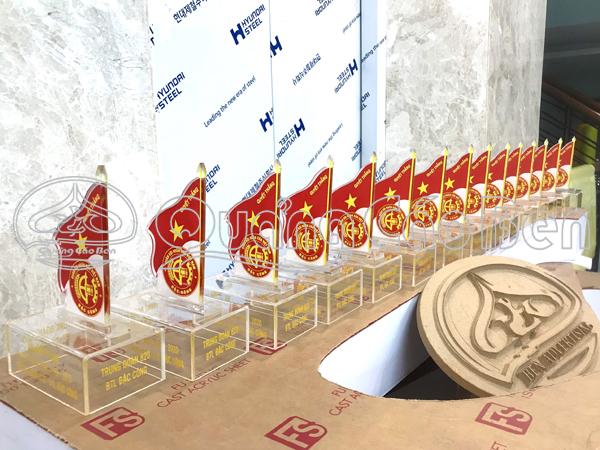 Mẫu hợp Mica 8